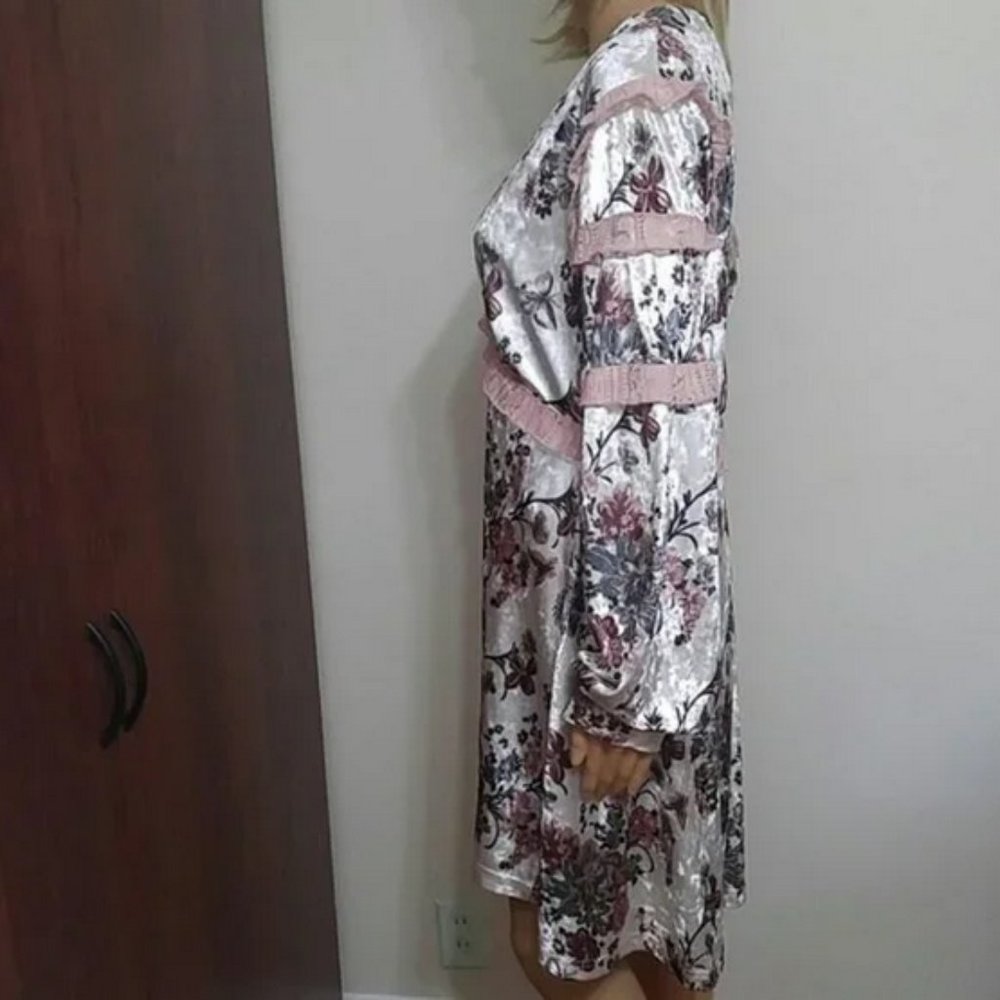 NWT KAS NY Melisa Floral Velvet & Lace Shift Dress Size Large - Picture 5 of 7